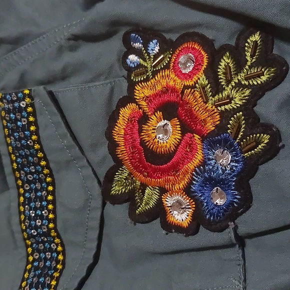 Jessica Simpson jacket - Picture 3 of 12